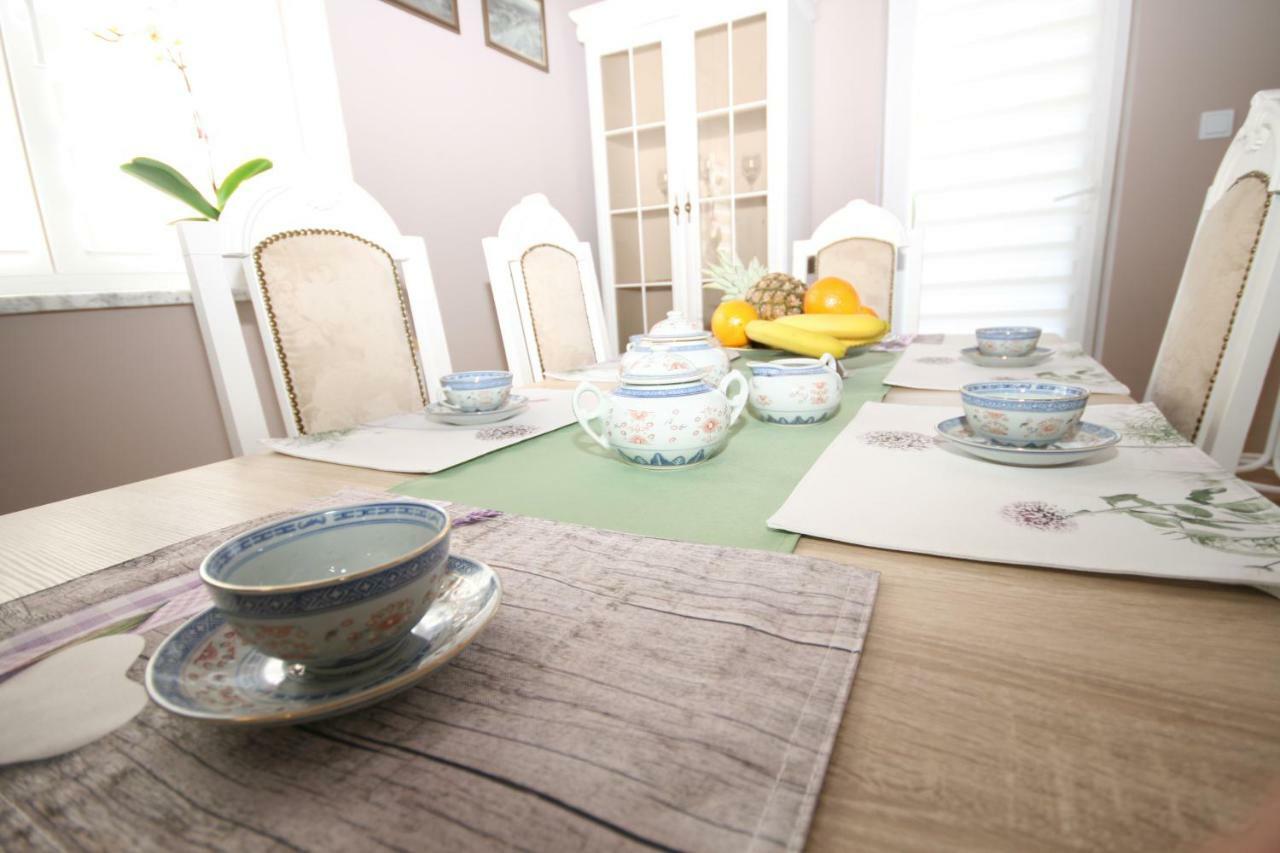 Holiday House Leona 오토칵 외부 사진